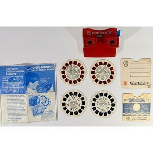 Vintage GAF View-Master Viewer With Winnie The Pooh & Tigger Too 3D Reels Set